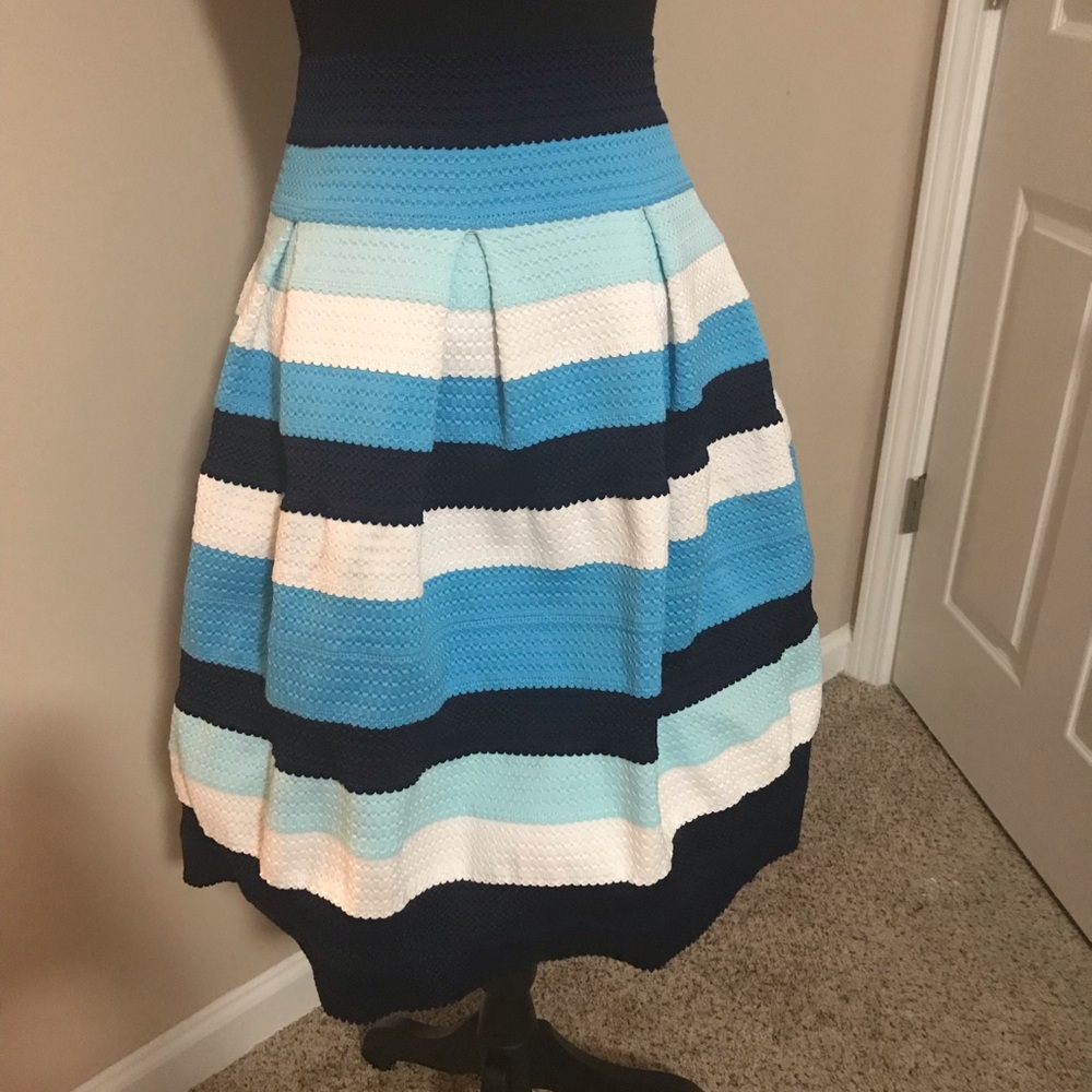 NY&CO Blue striped bandage skirt